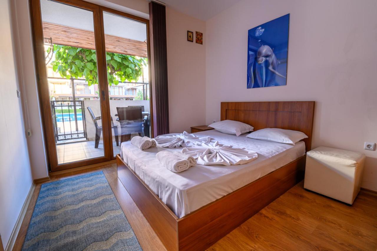 Apollon Apartments Nessebar Eksteriør billede