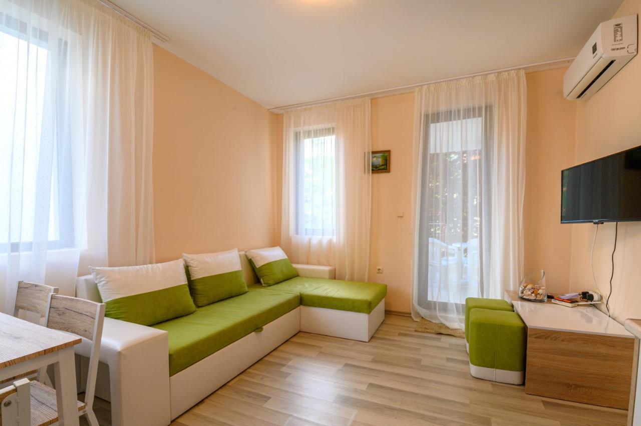 Apollon Apartments Nessebar Eksteriør billede