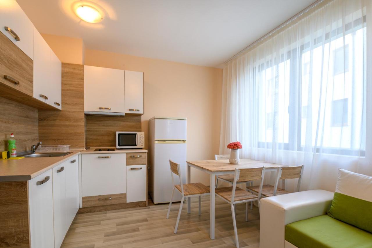 Apollon Apartments Nessebar Eksteriør billede