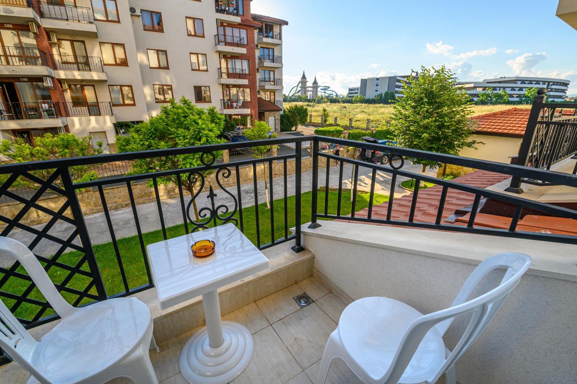 Apollon Apartments Nessebar Eksteriør billede