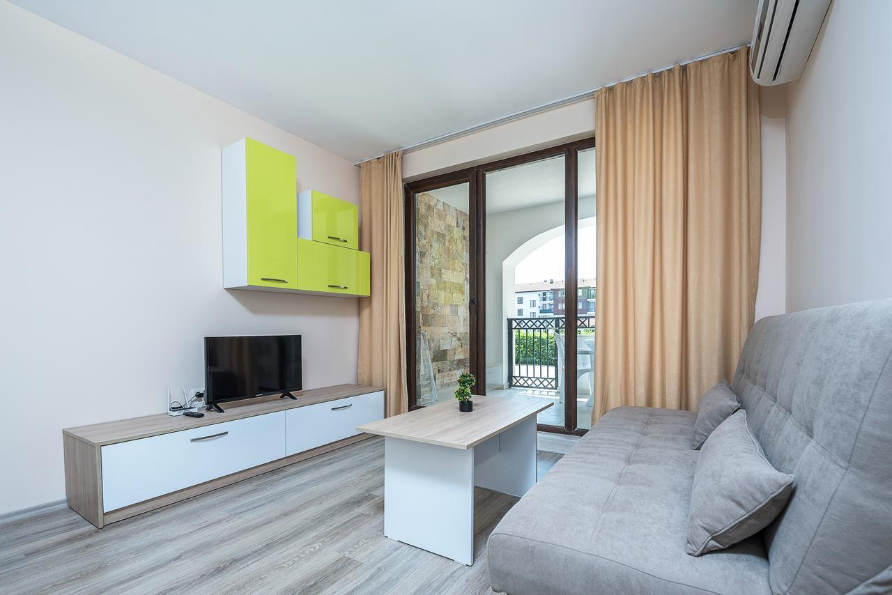 Apollon Apartments Nessebar Eksteriør billede