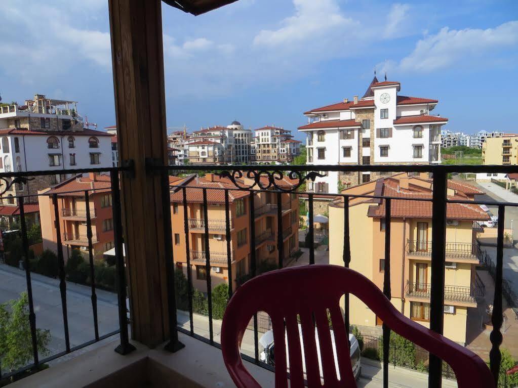Apollon Apartments Nessebar Eksteriør billede